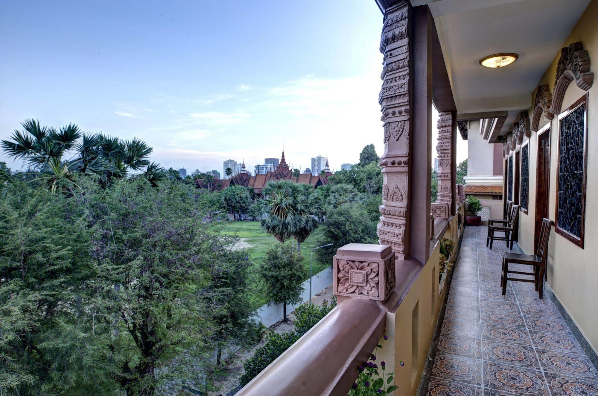 Hotel Rs Ii